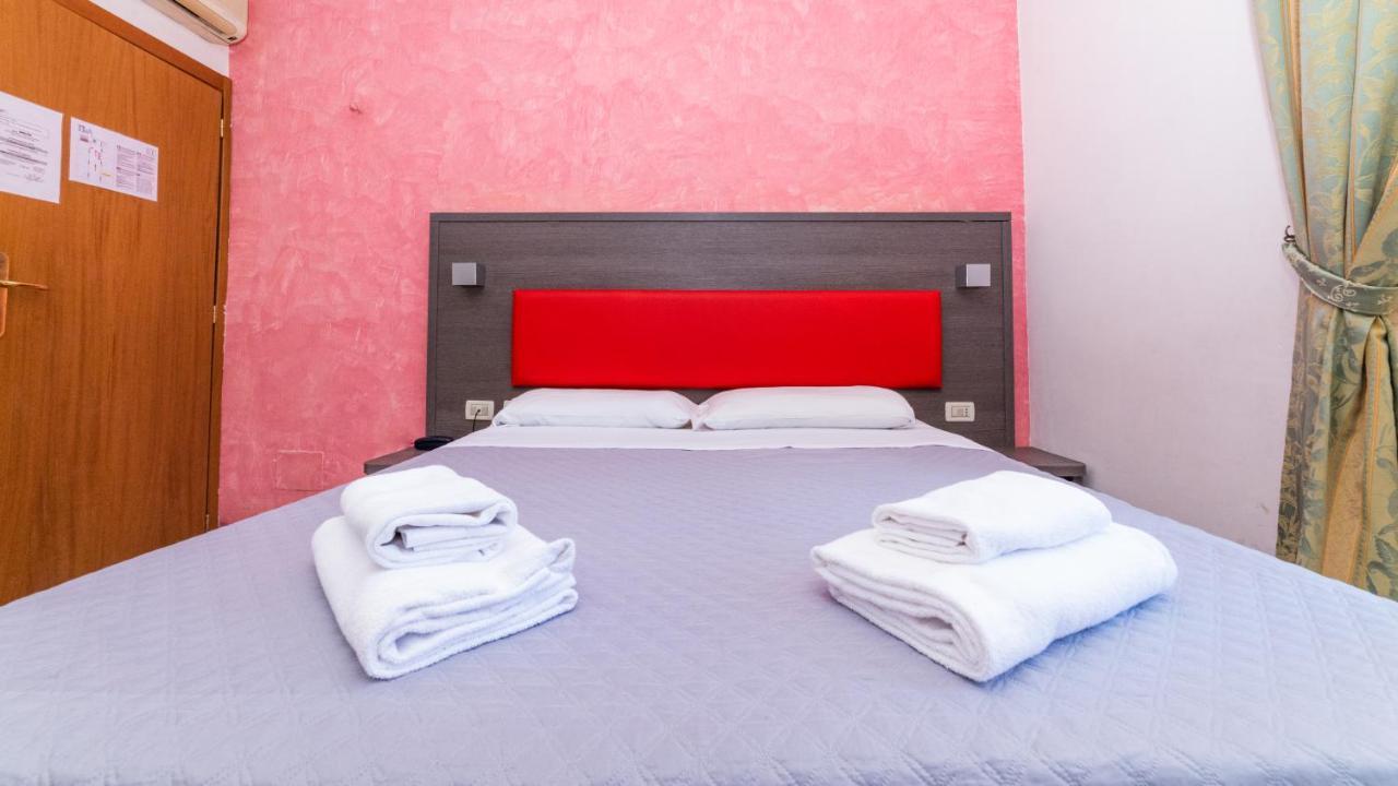Hotel Center 1 Roma Dış mekan fotoğraf