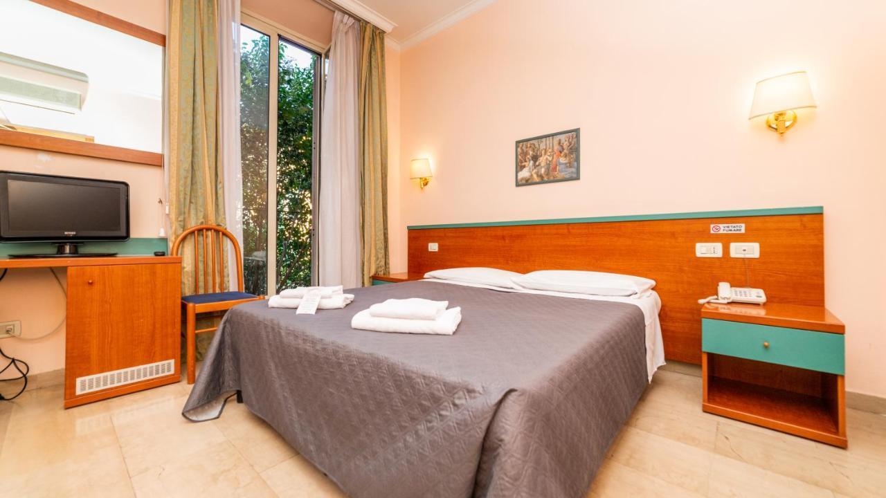 Hotel Center 1 Roma Dış mekan fotoğraf