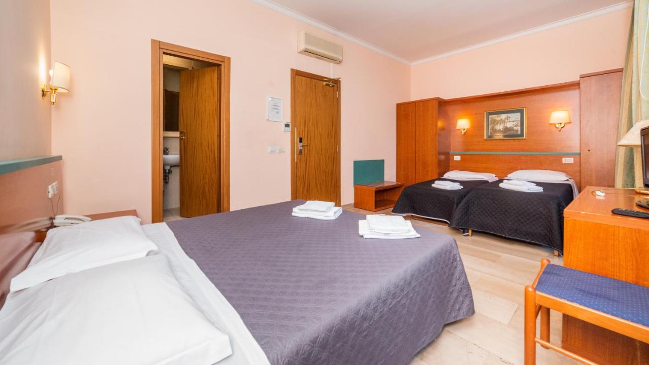 Hotel Center 1 Roma Dış mekan fotoğraf